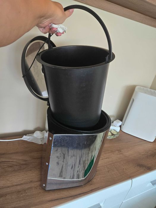 Кофа за баклук за вграждане в шкаф