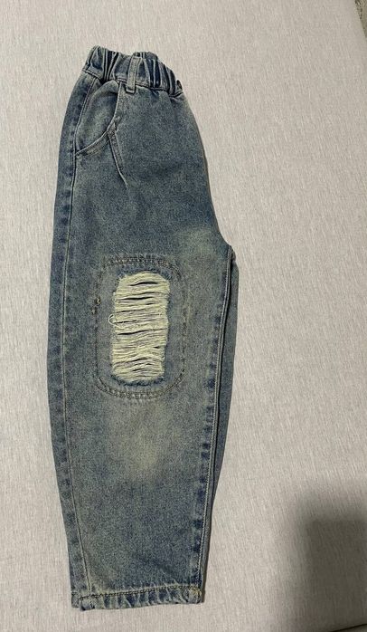 Продаётся костюмчик джинсовый