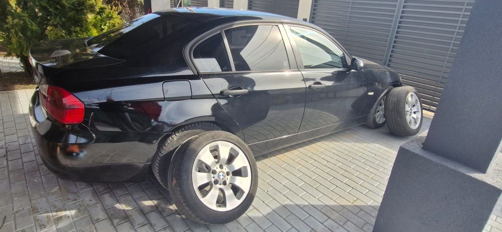 Se vinde BMW 318 E90