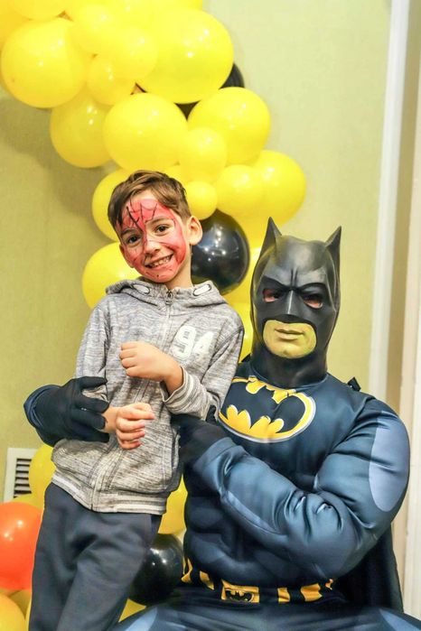 Аниматор супергерой Спайдърмен, Батман, Хълк, Супермен, Iron Man