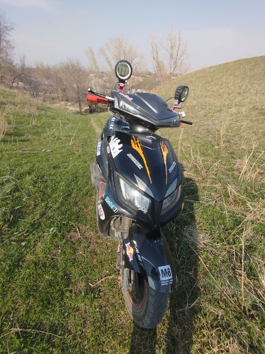 Продам мопед м8 за 95к