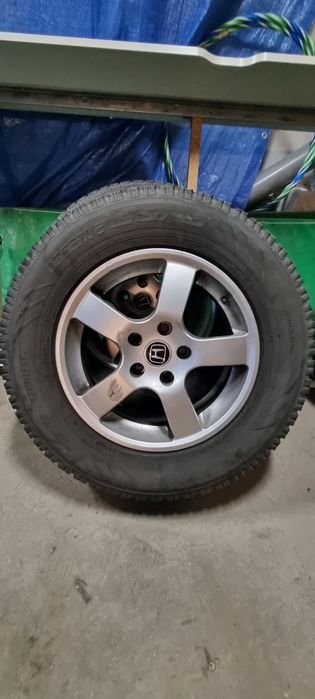 Комплект 16" джанти за Honda със зимни гуми 225/70 R16