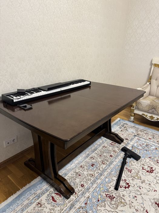 Продам раздвижной стол