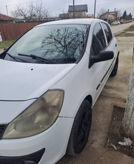 Vând Renault clio 3 2006