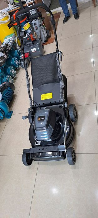 Бренд  GIDROX Газонокосилки 
Страна изготовитель  Китай
Входная мощнос