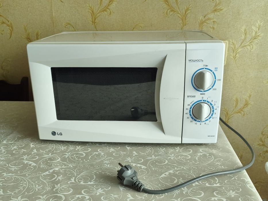 Микроволновая Печь (СВЧ).