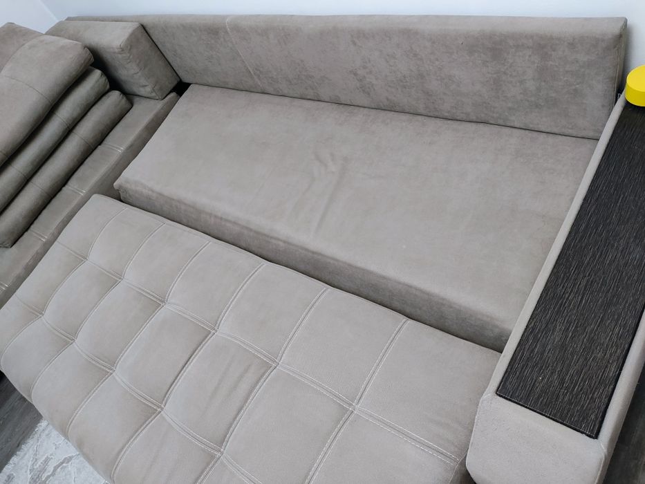 Продам диван угловой 300х140см