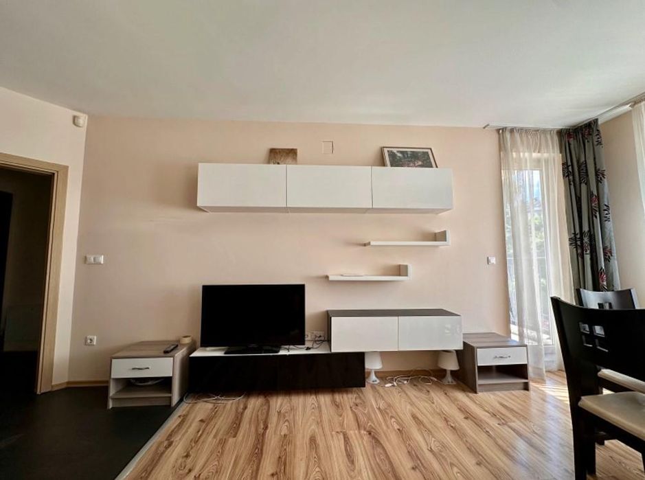 Дава се под наем Двустаен апартамент в София, Красно село - 62 кв.м за 599 € - Снимка #3