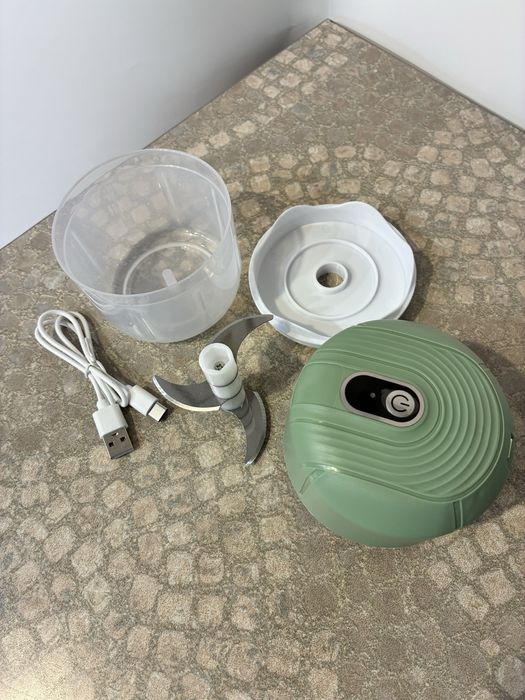 Chopper 250ml incarcare USB, pentru drumetii/cabana, culoare verde