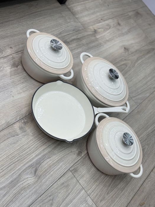 Чугунный набор посуды Osfe