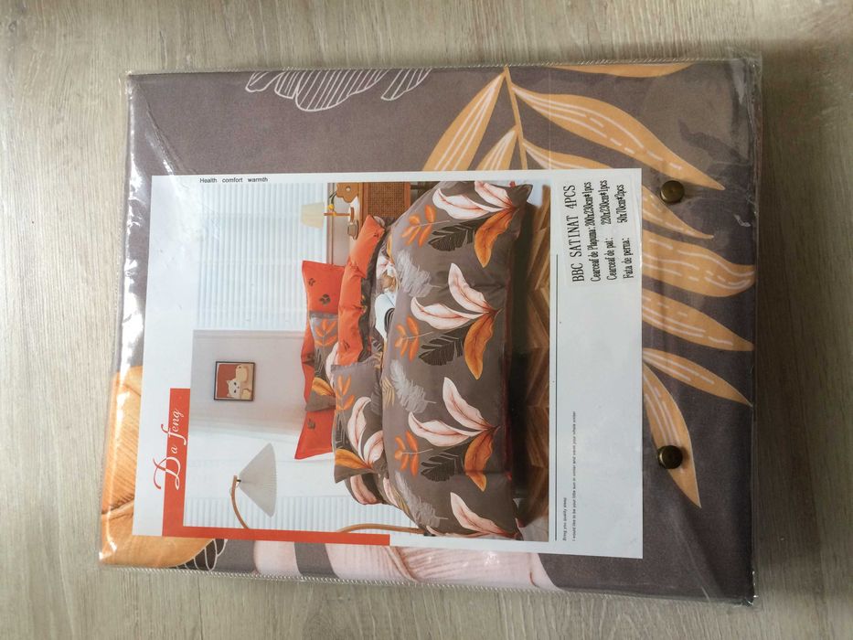 Чисто нов спален комплект.