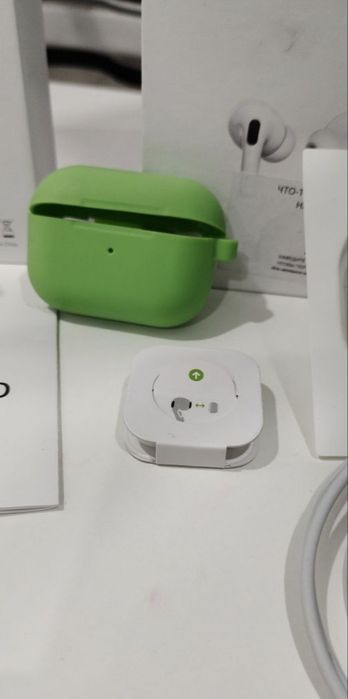 Продам AirPods Pro 2 за 8500