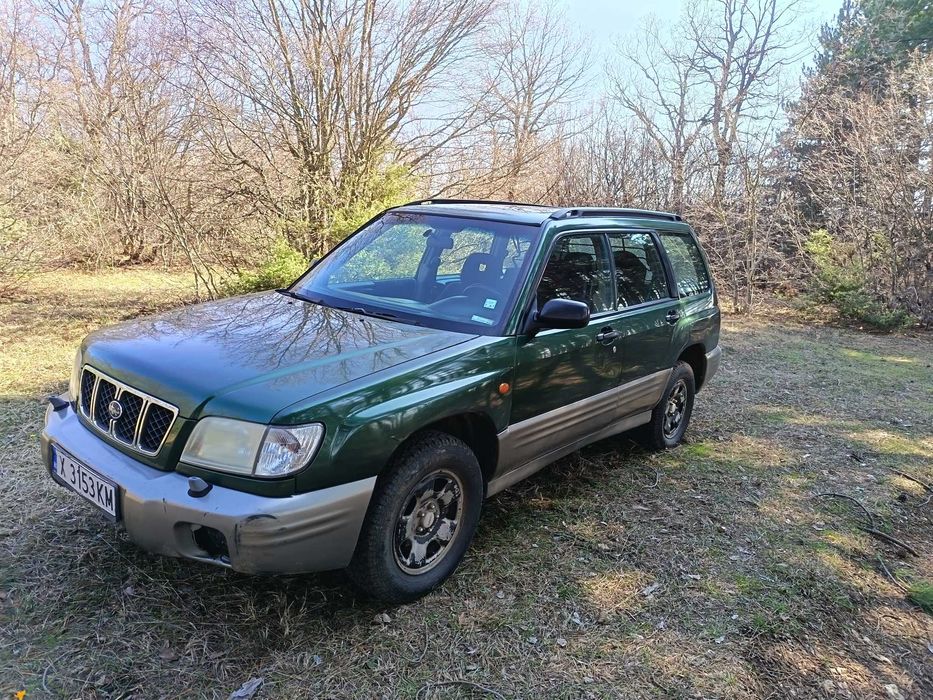 Продавам Subaru Forester
