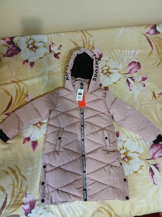 Geaca noua de primavara pentru fete mărimea 122 cm vârsta 6 - 9 ani