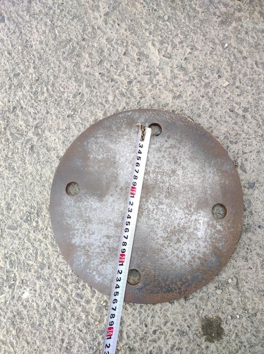 Flans sotuvimizda qalinligi 10mm 40 000dan 28ta bor