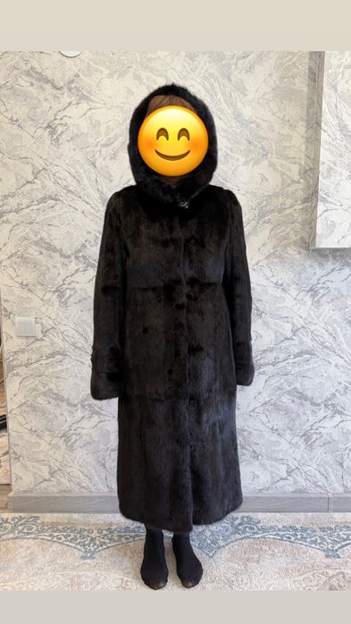 Норковая шуба с капюшоном