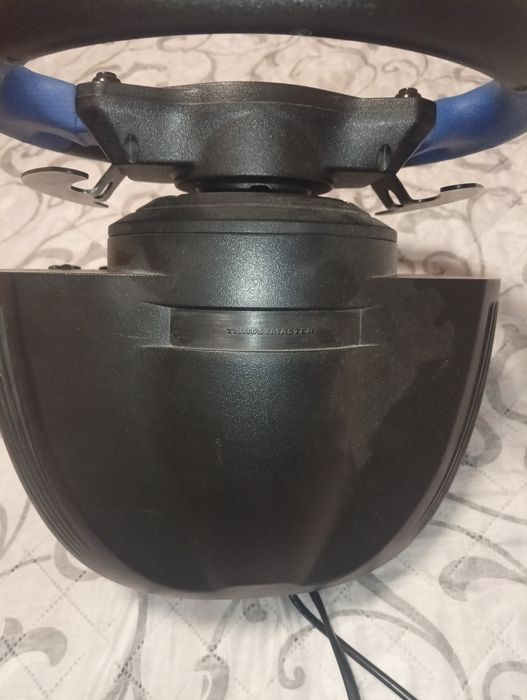 Thrustmaster t150 Force feedback PC/PS3/PS4/PS5
