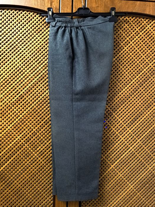 Продам новые школьные брюки на 12 лет