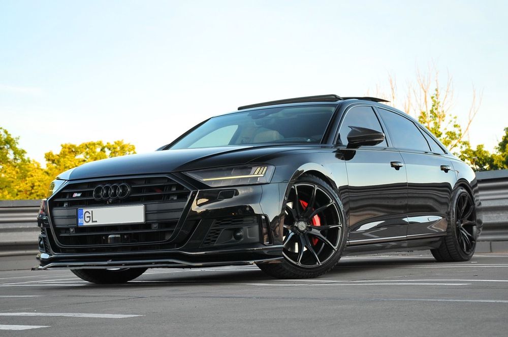 AUDI A8 2018