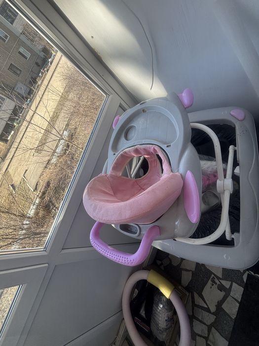 Продам детские  ходунки 7 микрорайон