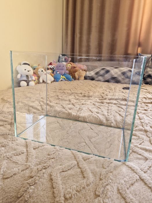 Продам аквариум 20 л