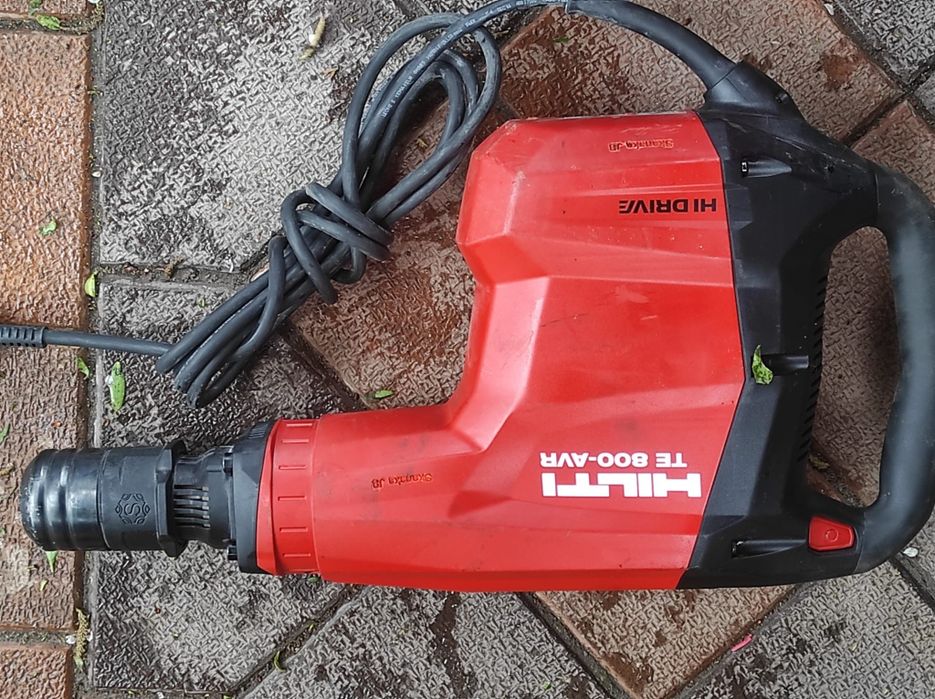 Demolator HILTI TE 80-AVR că și nou