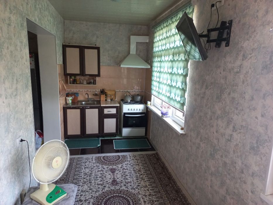 Продаётся 4-х комнатная квартира