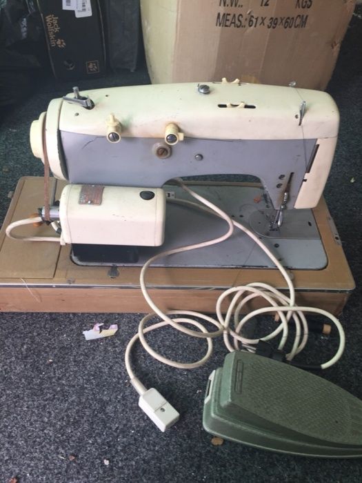 Mașina de cusut electrică /variante schimb