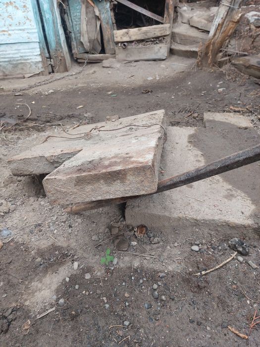 Продам марганцевую сталь.