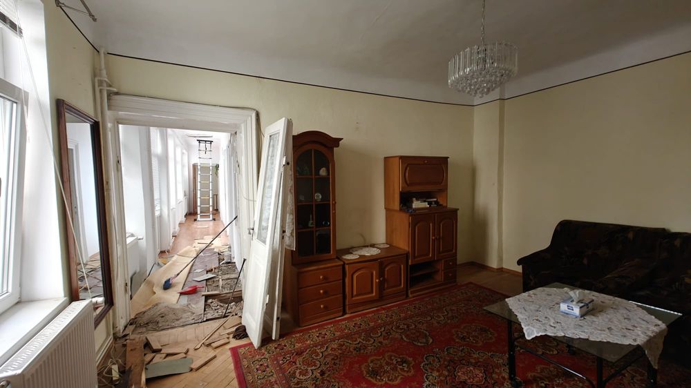 Servicii debarasare mutari relocari decopartari demolari moloz