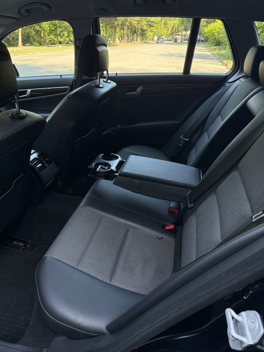 Mercedes-Benz C 250 Avantgarde 204 к.с.
