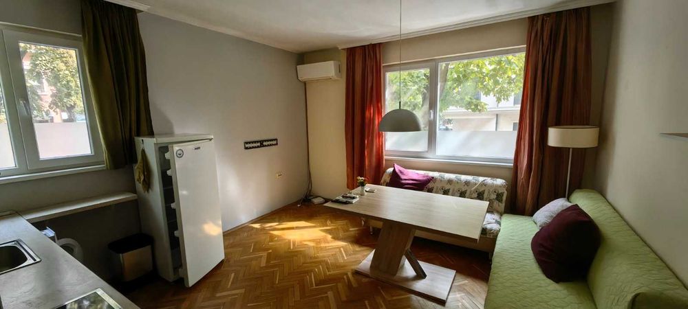 Продава се Тристаен апартамент в Стара Загора, Център - 86 кв.м за 1721 €/кв.м - Снимка #1