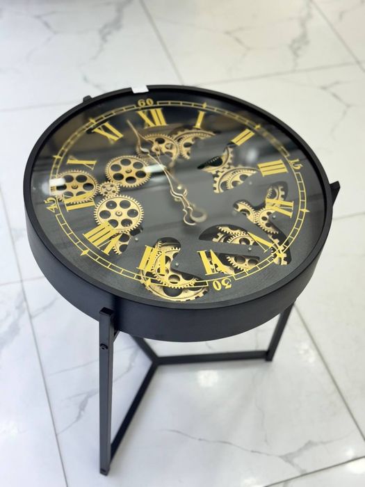 Часы журнальный столик люксовые падароки  серьёзно людей