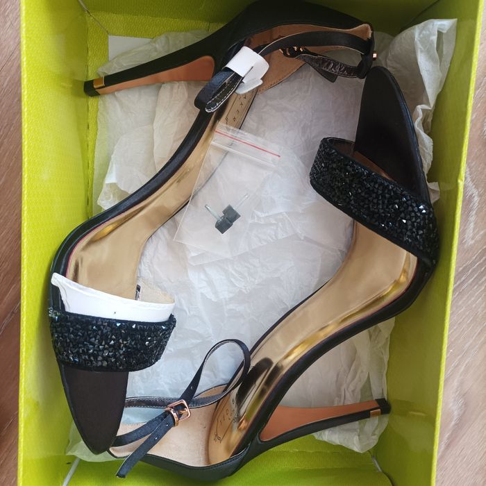 Ted Baker N41 нови сандали