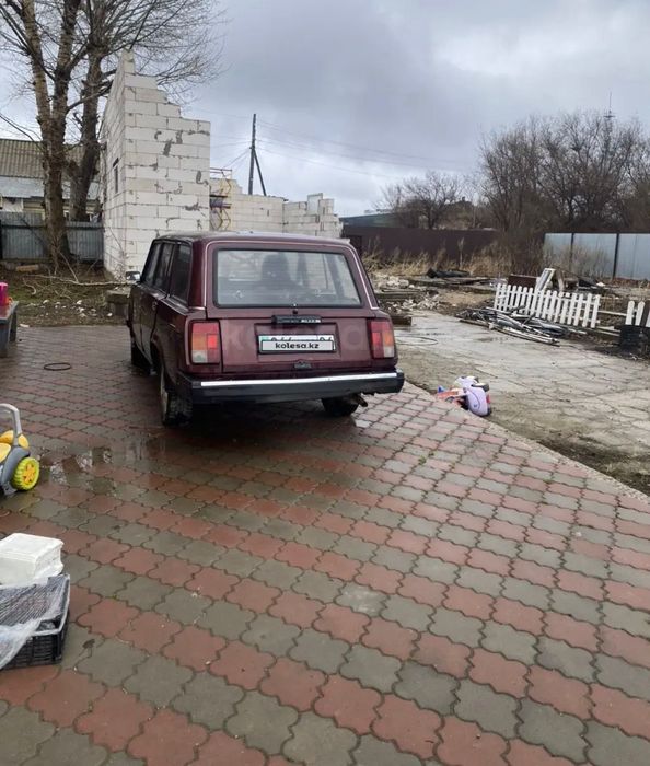 Продам машину Ваз 2104