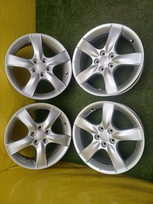 Диски R16 5×100 на Subaru.