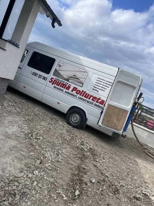 Izolatii Spuma poliuretanica Izolatii Bucovina