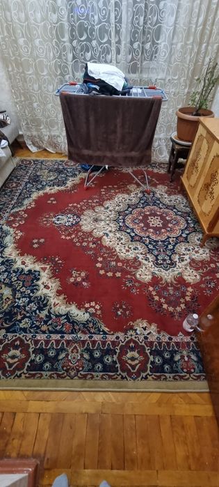 Продам срочно ковры