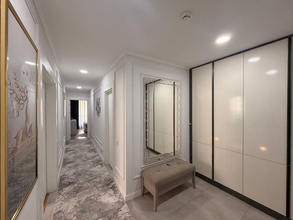 Istanbul City Продается 3 комнатная квартира А.Каххара/Заводская