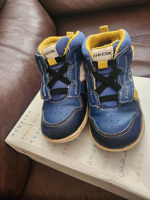 Детски боти Geox