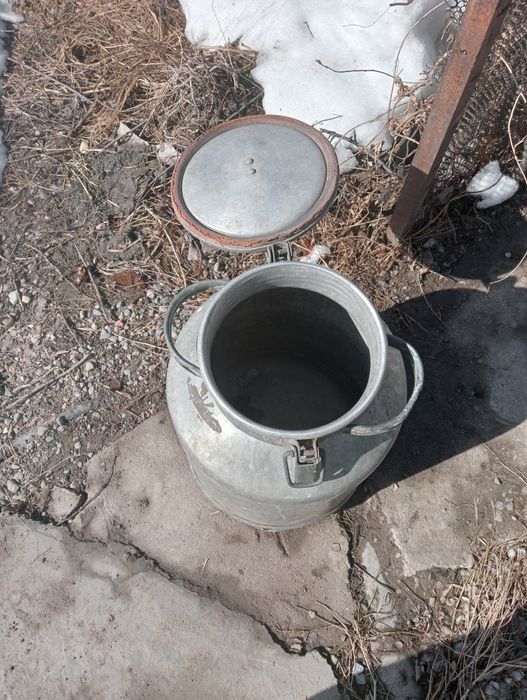 Алюминиевая фляга.