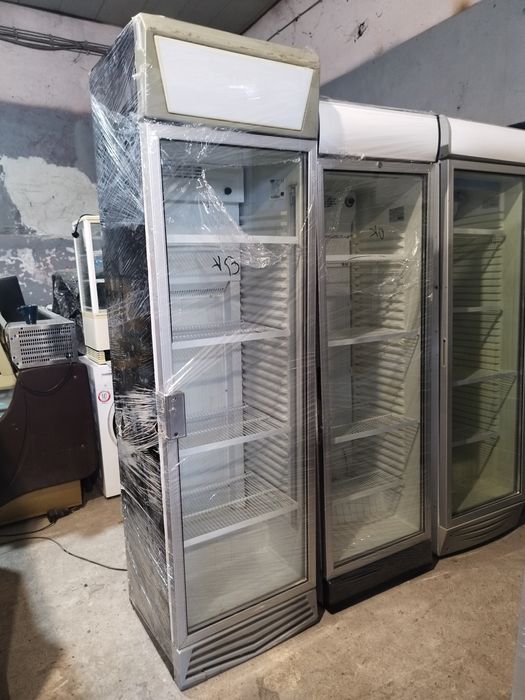 Хладилни витрини