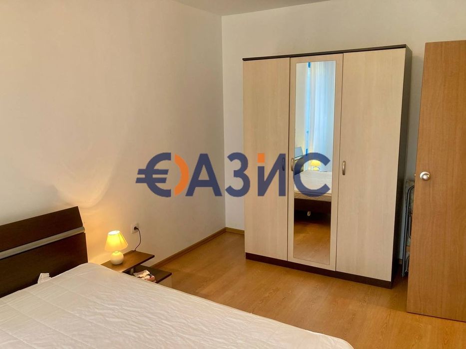 Продава се Двустаен апартамент в к.к. Слънчев бряг - 75 кв.м за 1174 €/кв.м - Снимка #12