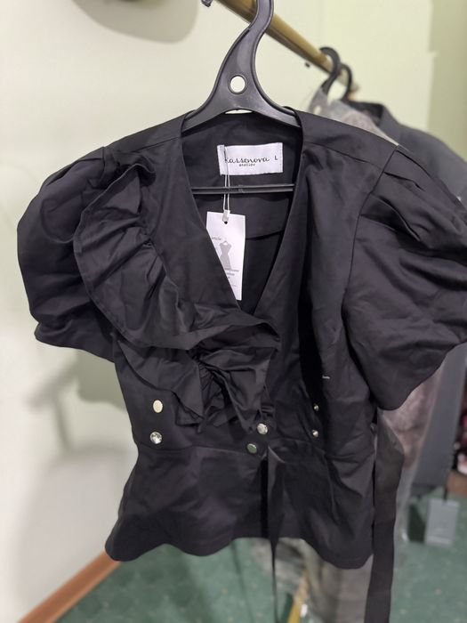 Продам куртки женские