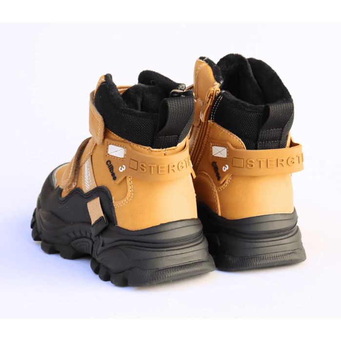 НОВИ! Зимни боти за момче с вата