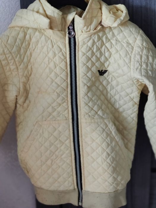 Продам детские куртки