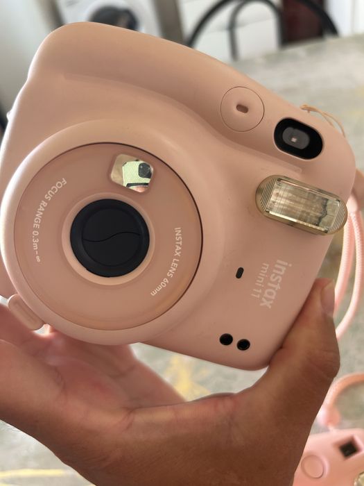 Фотоаппрат instax в отличном состоянии