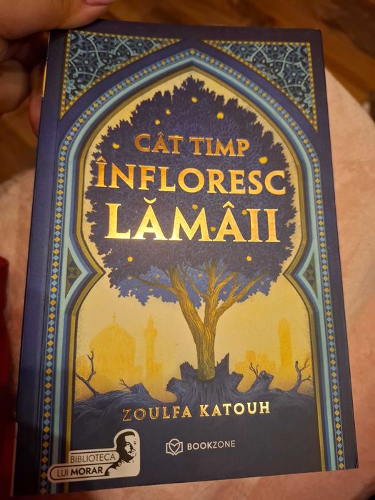 Carte Cât timp înfloresc lămâii - Zoulfa Katouh