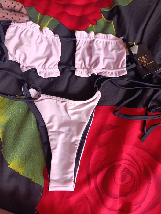 Купальник 2 в 1,два цвета в одном купальнике