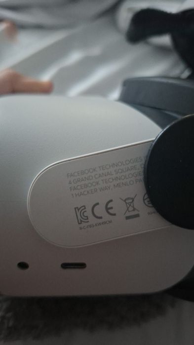 VR Quest 2 cu strap Bobo vr